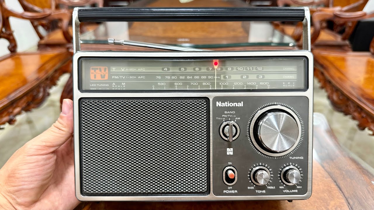 Radio Cổ 1970 National RF-1090 Đẹp Xuất Sắc (0916.95.05.95)