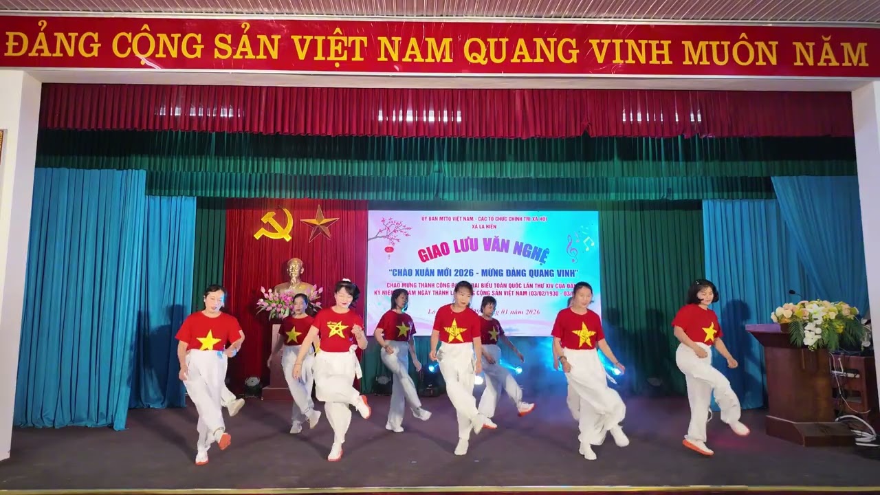 TÔI YÊU ĐẤT NƯỚC TÔI - XÓM CÂY BÒNG
