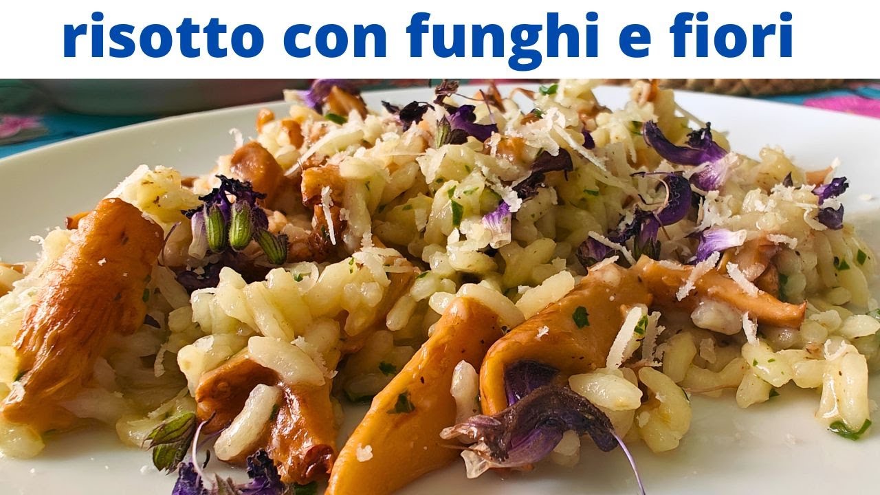 risotto ai galletti (finferli) e fiori di salvia dei prati...e aglio orsino...