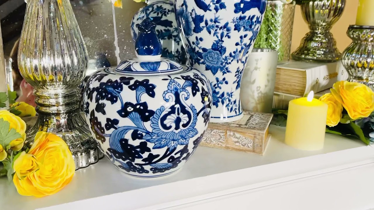Blue and White Lidded Jar with Decorative Finial