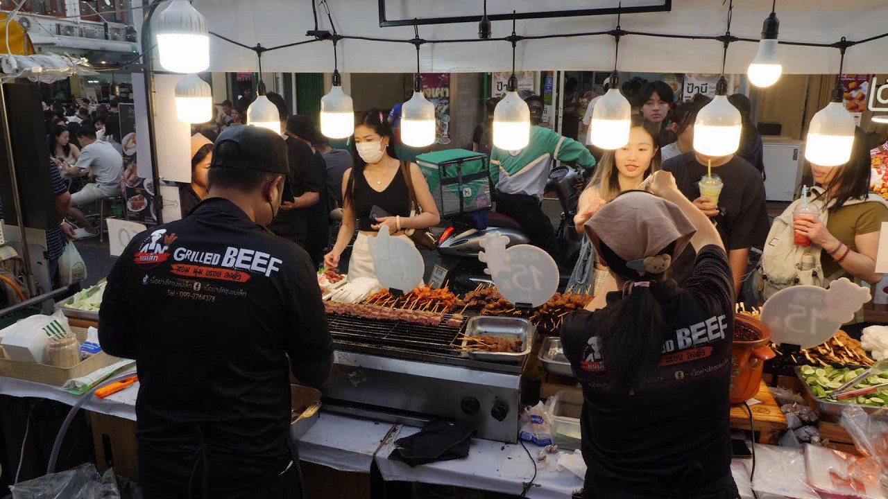 BLOCKBUSTER! FOOD in Bangkok | Thailand Night Market Food Tour