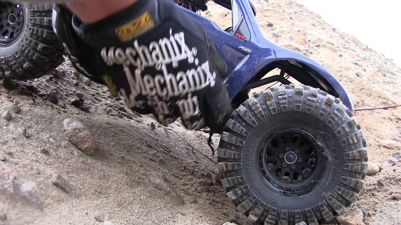 Axial Yeti -X Testing -  Extreme Donuts, Drifting and More!