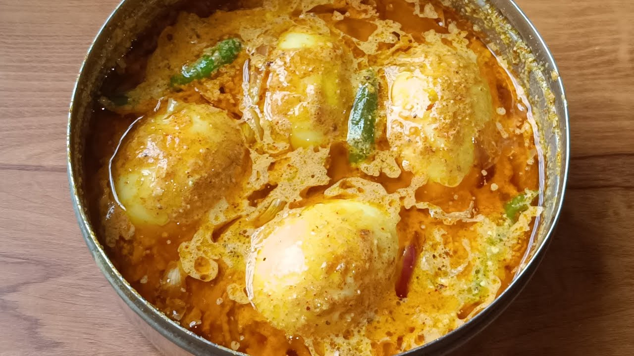 গরম ভাতের সাথে আর কিচ্ছু লাগবে না যদি ডিমের এই পদটি থাকে / Dim Bhapa / Bengali egg vapa recipe