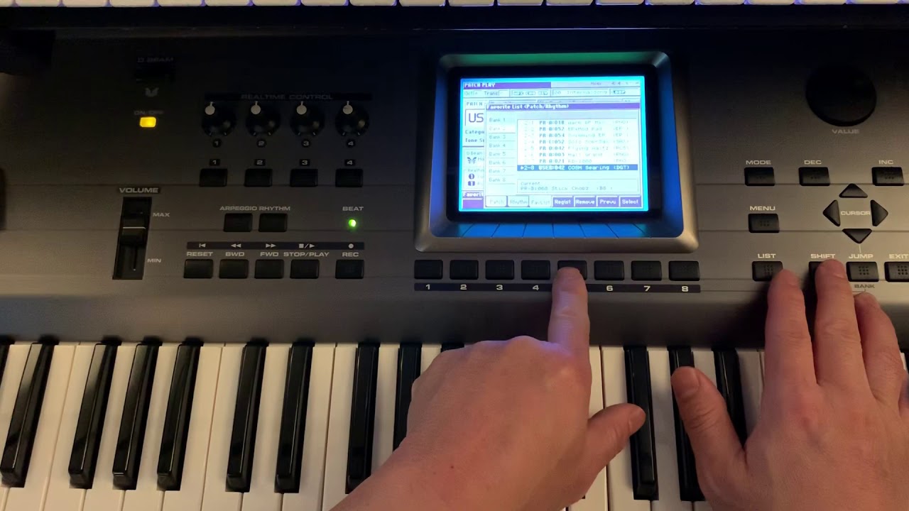 Roland Fantom FA76 old but cool