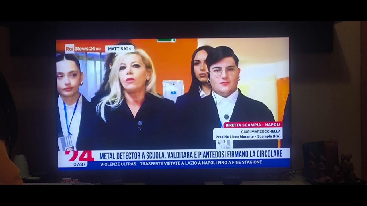 Metaldetector nelle scuole. Intervista alla Dirigente del Liceo Elsa Morante di Napoli