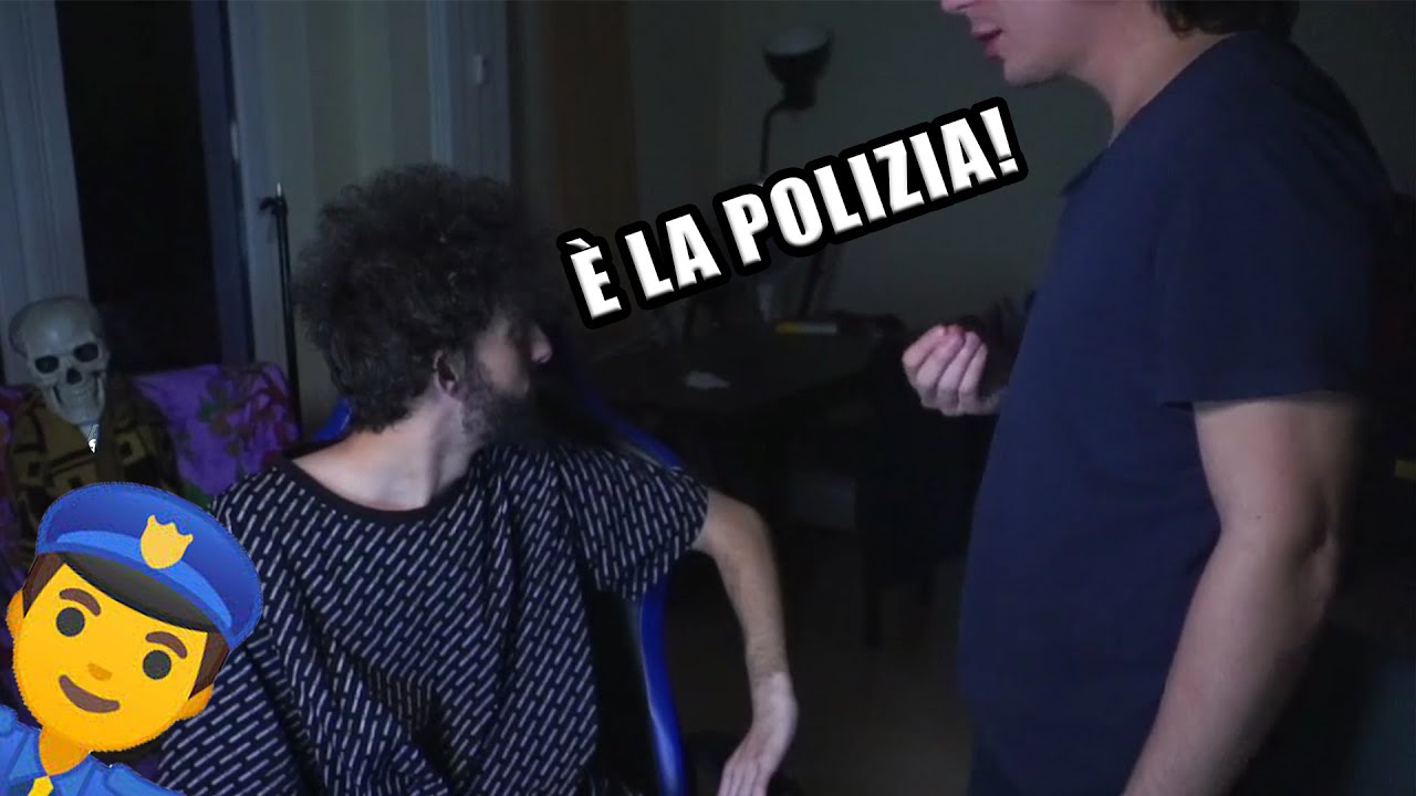 LA POLIZIA SUONA A CASA DI MARIO