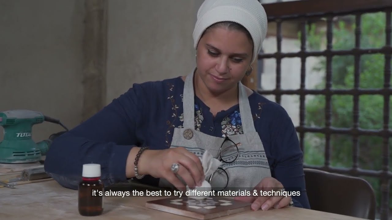 The modern technique of wood inlay craft التقنية الحديثة لحرفة تطعيم الخشب