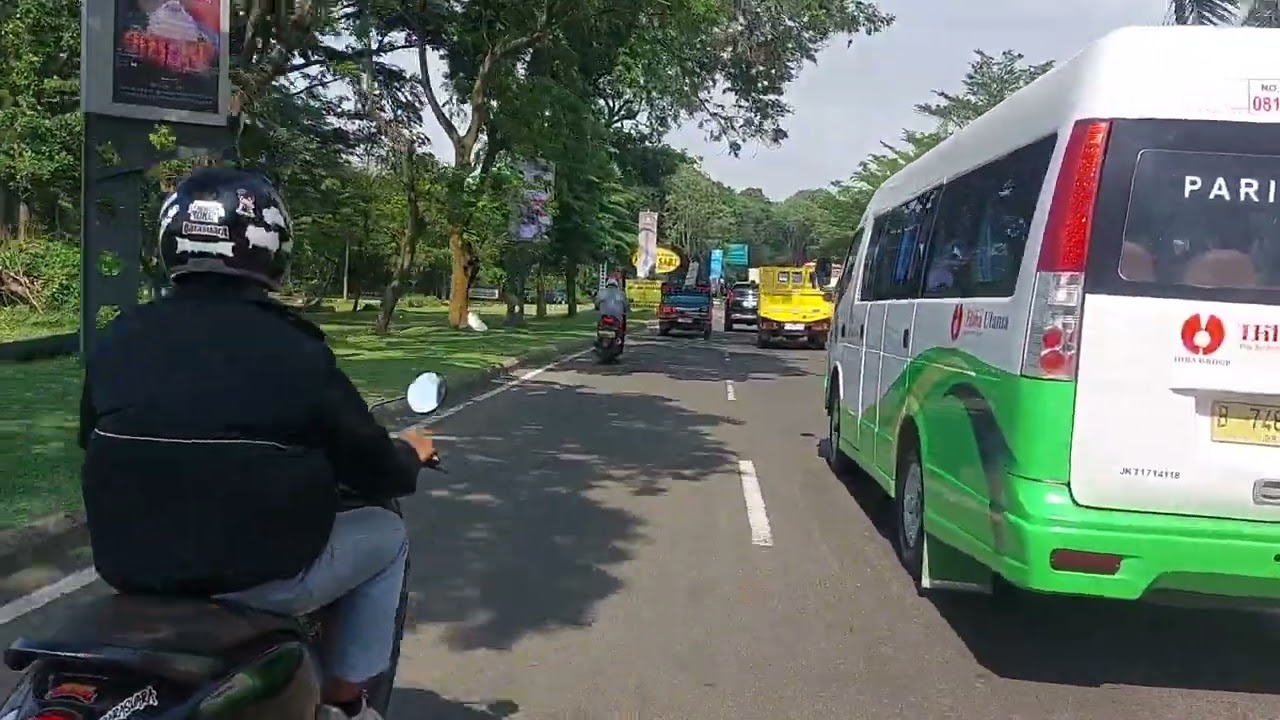 AMAN LANCAR SITUASI LALU LINTAS TEGAL DANAS MENUJU GIIC 120326 
