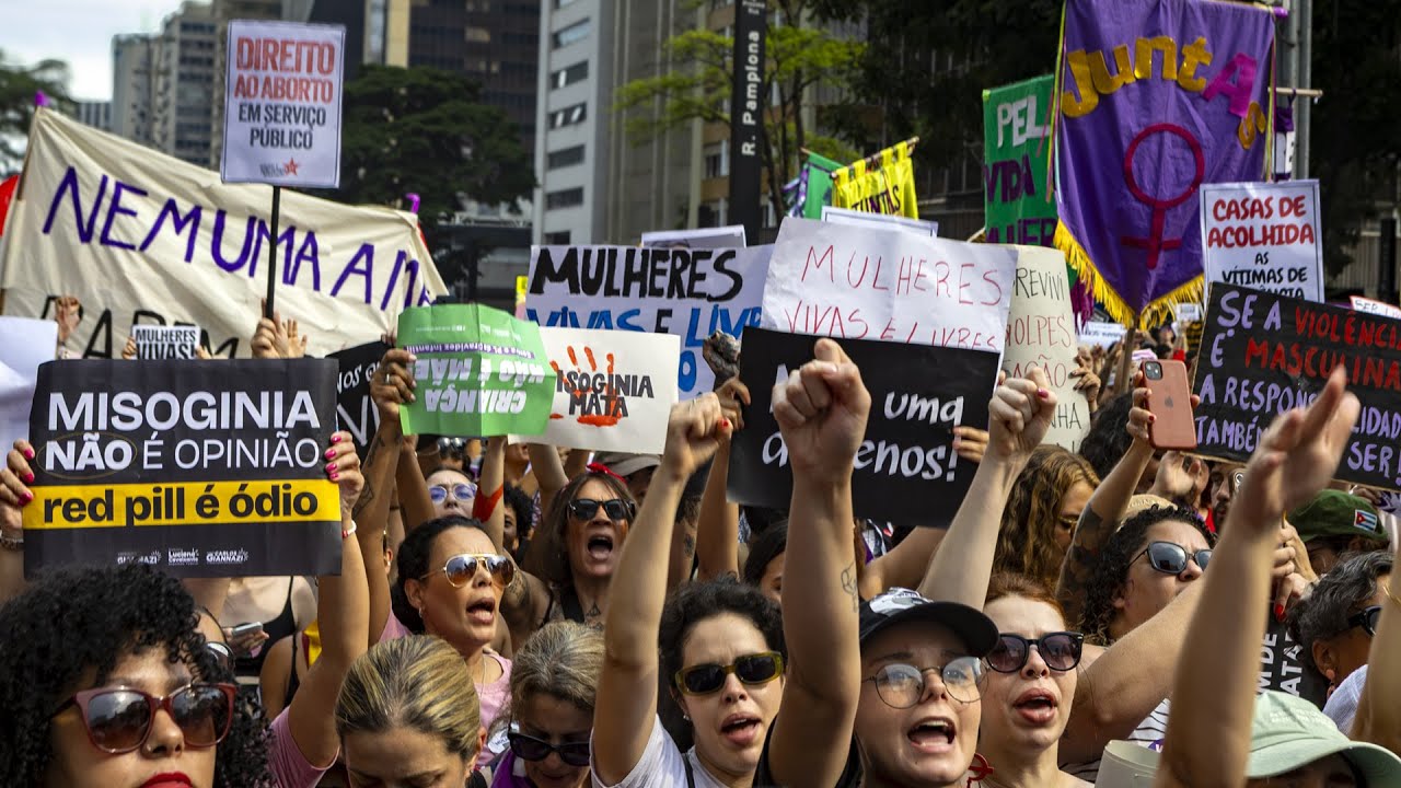 Ato contra Feminicídio.
