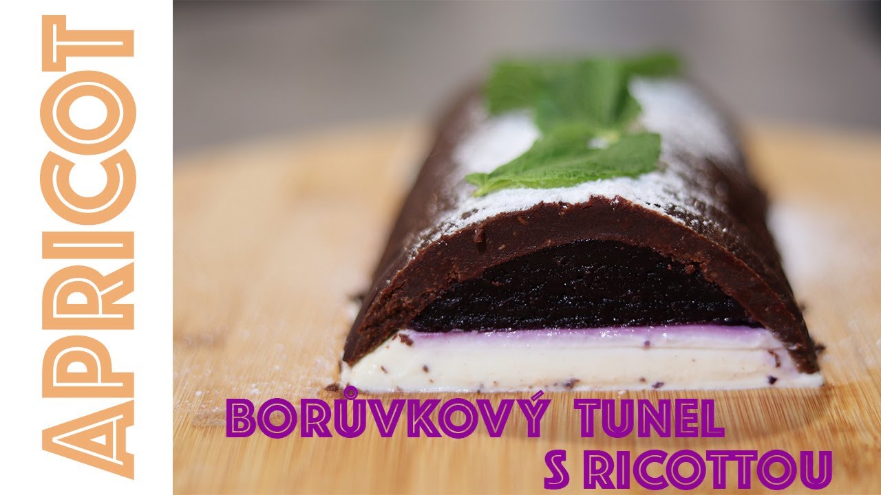 Borůvkový tunel s ricottovou náplní / Blueberries dessert with ricotta