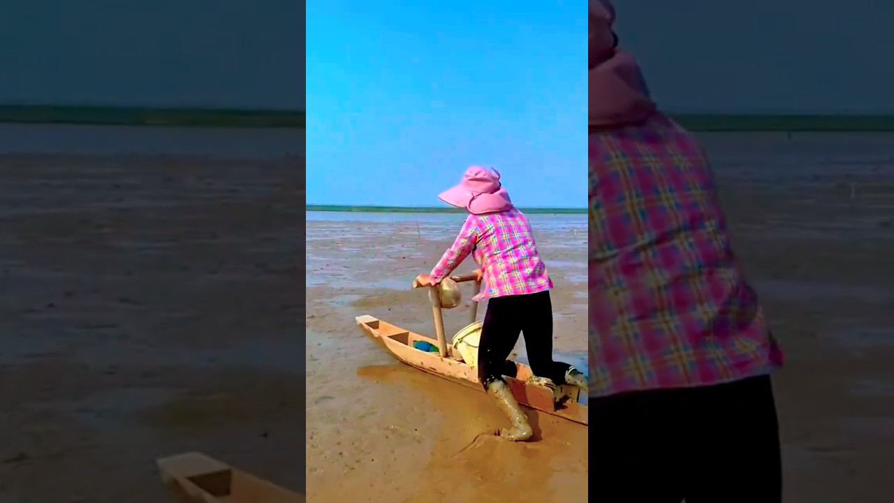 Mudflat Glider! 🛶 Watch This Tiny Wooden Boat Slide Like Magic Across Wet Sand!