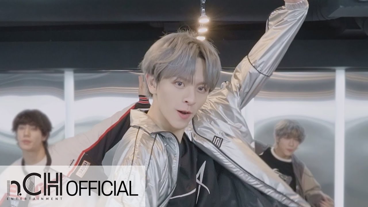 n.SSign(엔싸인) - &lsquo;Happy &&rsquo; DANCE PRACTICE (Moving ver.)