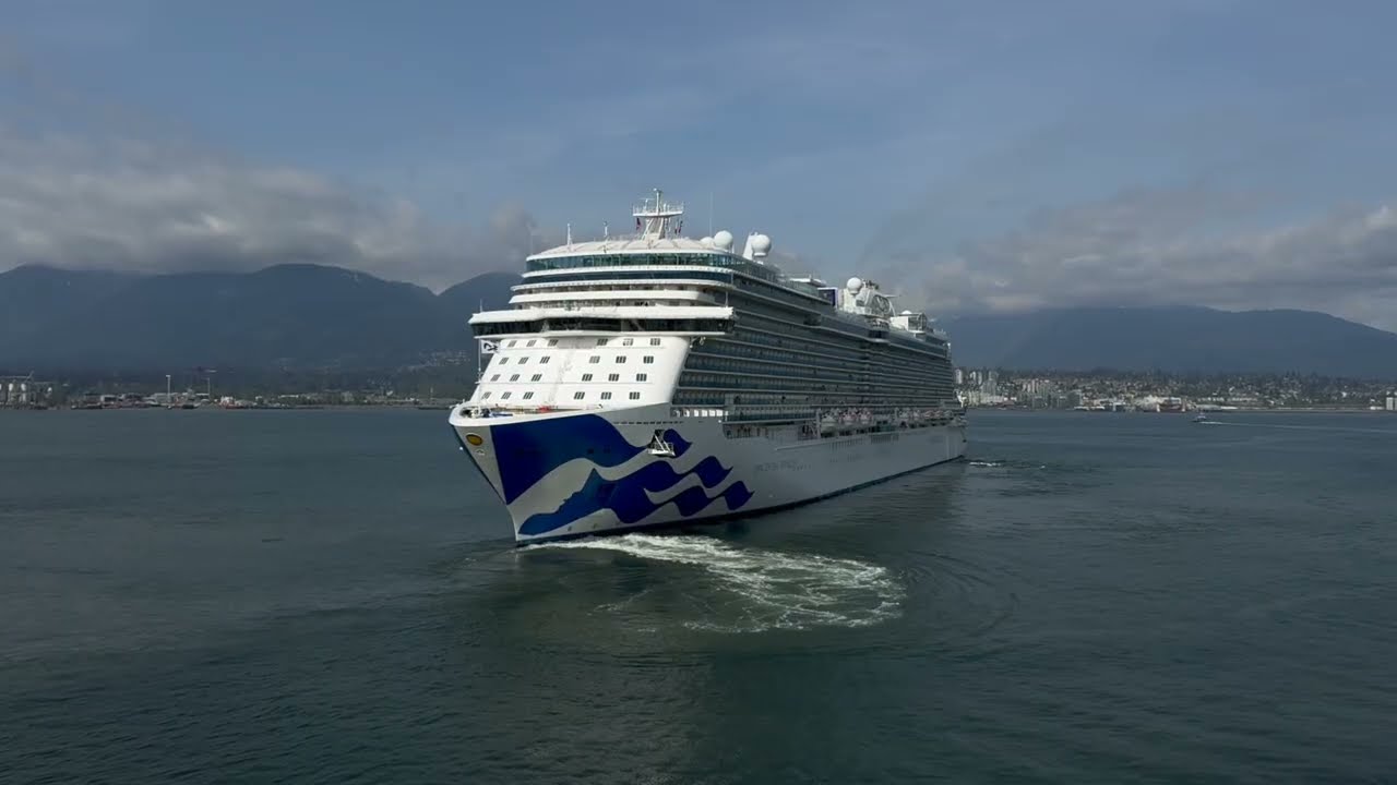 Discovery Princess, Sail Away