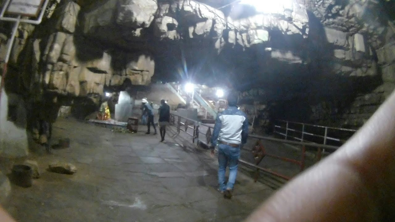 GUPT GODAVARI CAVE  CHITRAKOOT / HONDA LIVO part 2.