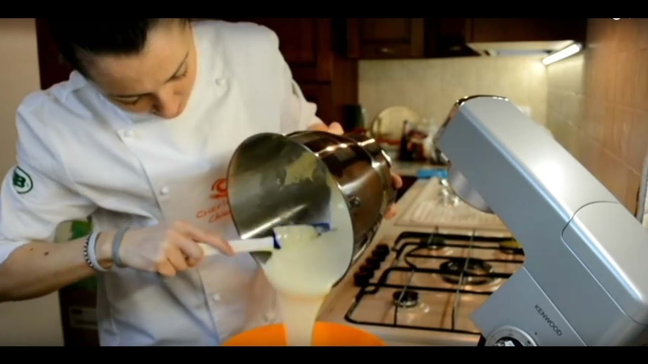 Lezione Base di Pasticceria n. 3 - La Base Tiramisù Pastorizzata