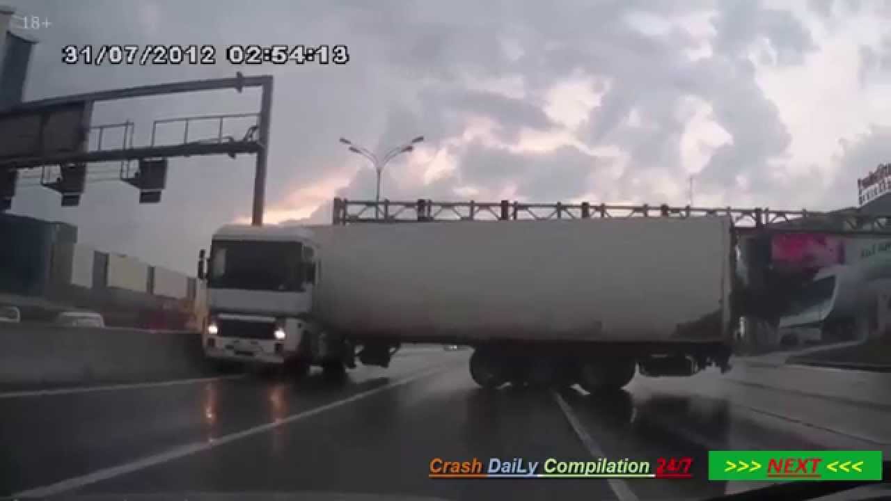 Car Crashes Time 23