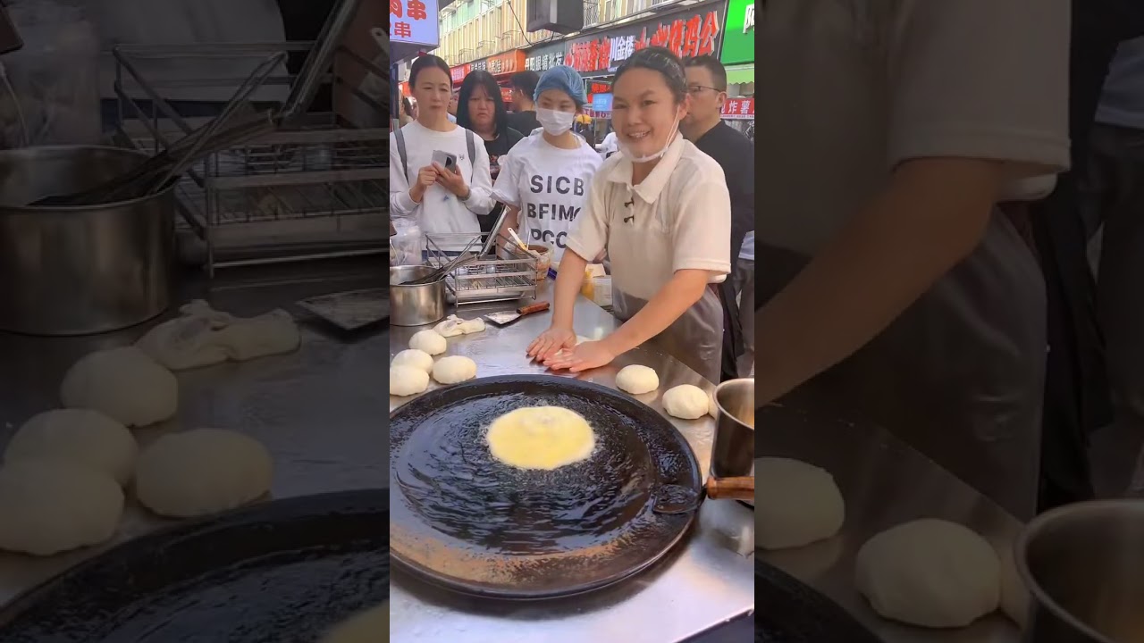 Process of making scallion pancakes and selling them to make money by setting up a stall.