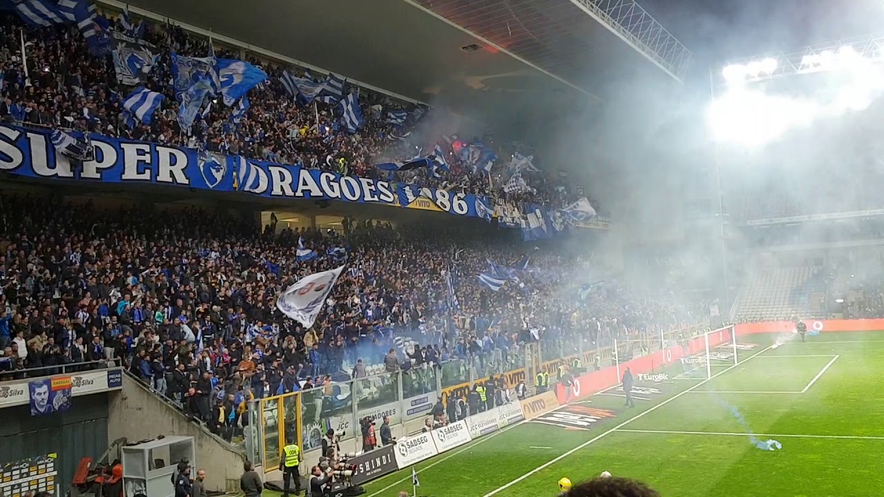 Festejo FC Porto no Estádio do Bessa
