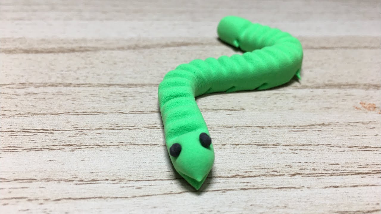 DIY Worm clay | Pikky Clay