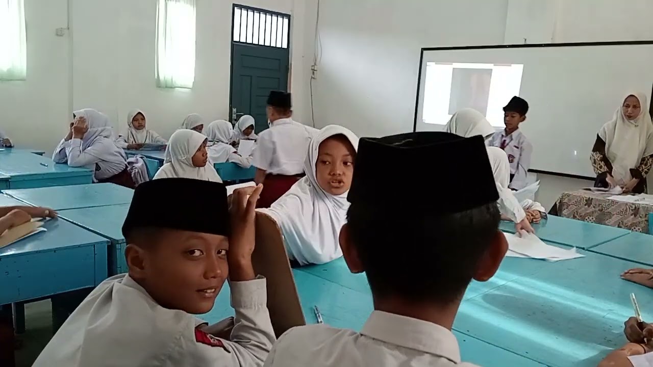 Lanjut Ukin Dewi Sasmita 
