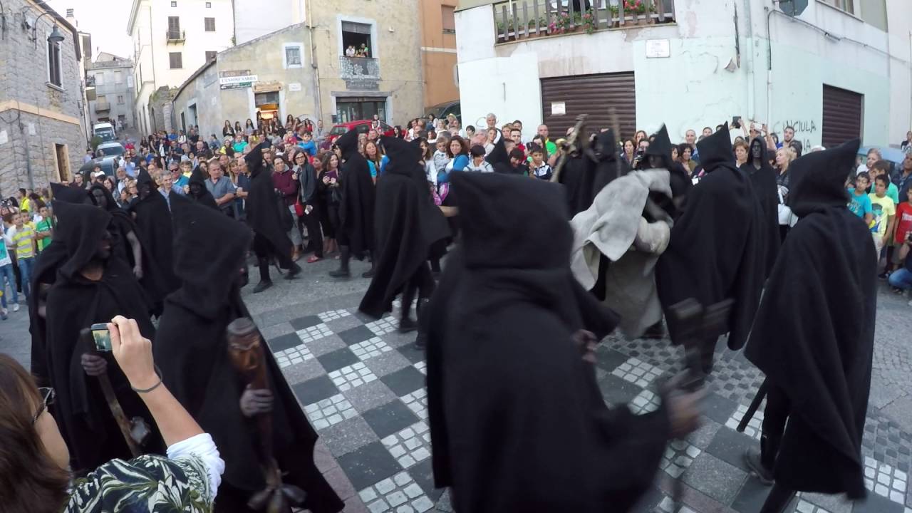Carnevale Estivo Fonni. S'Iscusorzu Teti