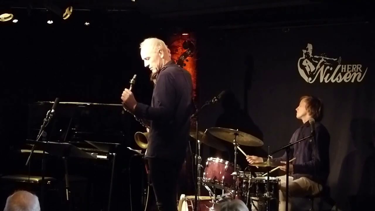 Blues for Ludi (by Karl H Ousback)