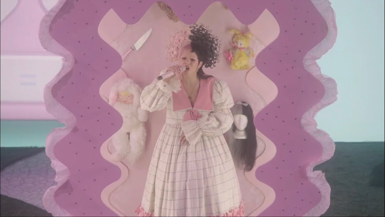 Melanie Martinez - Numbers (Live from Can&rsquo;t Wait Till I'm Out Of K-12 Virtual Tour) [HD]