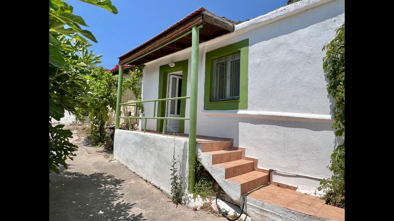 HKR79- One bedroom village house with great views in Kritsa.