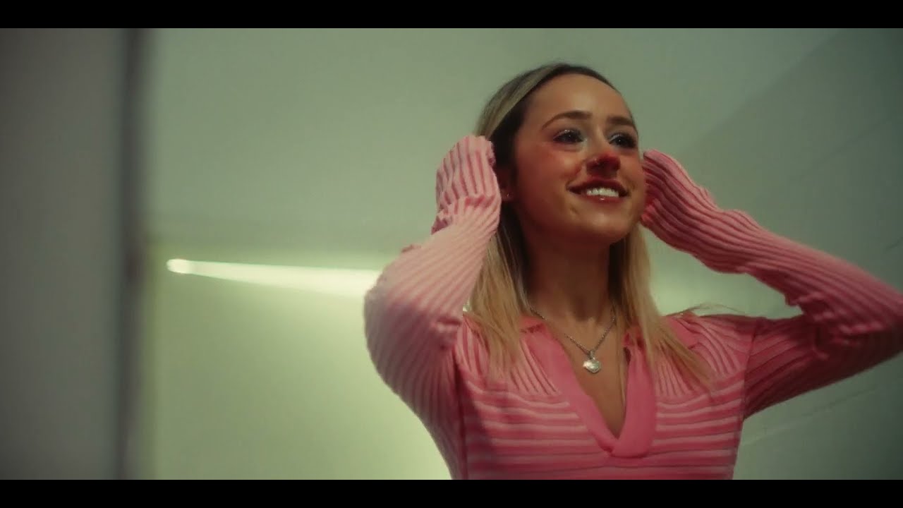 Sara Megre - Intimidade