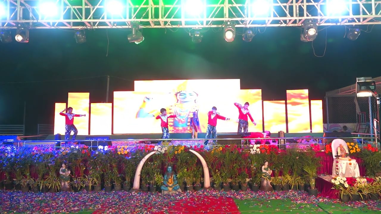 BHAGAVADGEETHA THEME DANCE  BY VI BOYS