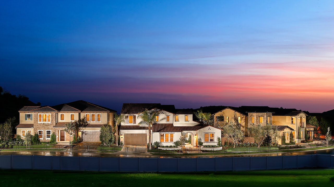 Avignon at Blackstone by Standard Pacific Homes