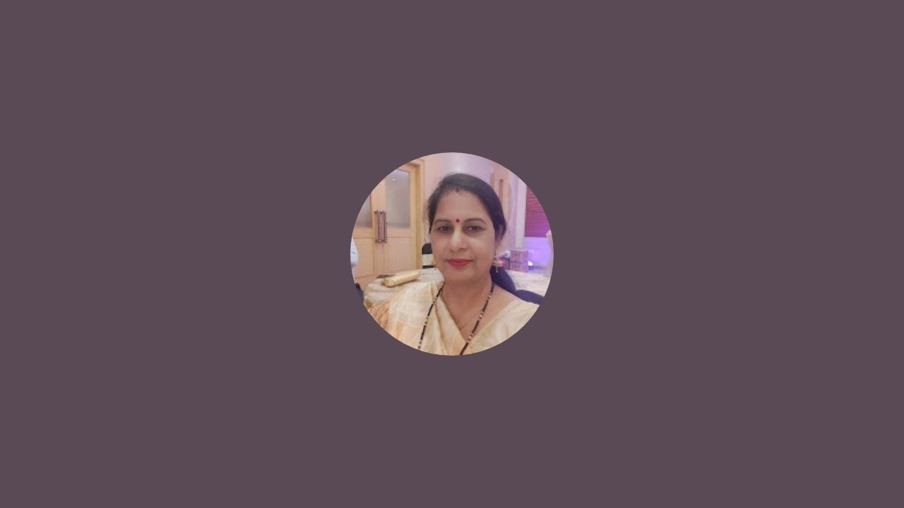 @Saroj Hindi recipe  is live welcome to my life Radhe Radhe sabhi ko🙏❤❤❤🌺🌺🌺🌺
