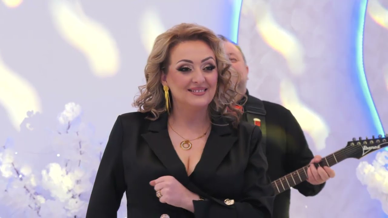 Valentina Munćanović - Neka luda