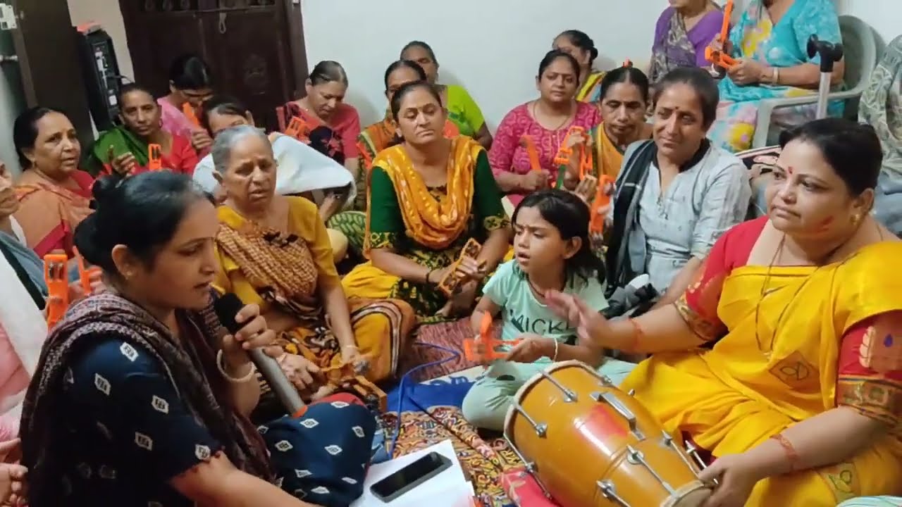 લાલો મારો કેવો રૂપાળો ભજન(લખેલું છે)ગમેતો લાઈક શેર કોમેન્ટ સબ્સ્ક્રાઇબ કરજો🙏જય શ્રી કૃષ્ણ🙏🌺