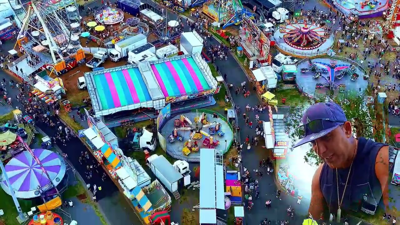 Parque de Diversão Visto do Alto 🚁🎡 Imagens Incríveis de Drone!