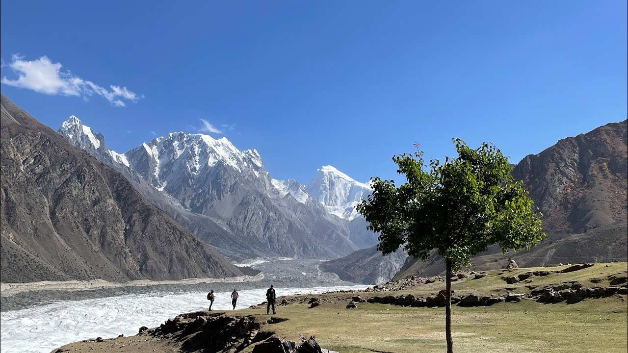 Tirich Mir highest Mountain in the Hindu-Kush-Range#youtube  #explore #adventure #peace #pakistan