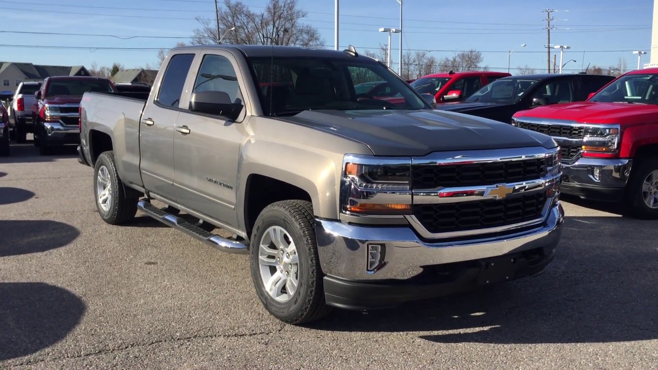 2017 Chevrolet Silverado 1500 LT Pepperdust Metallic Roy Nichols Motors Courtice ON