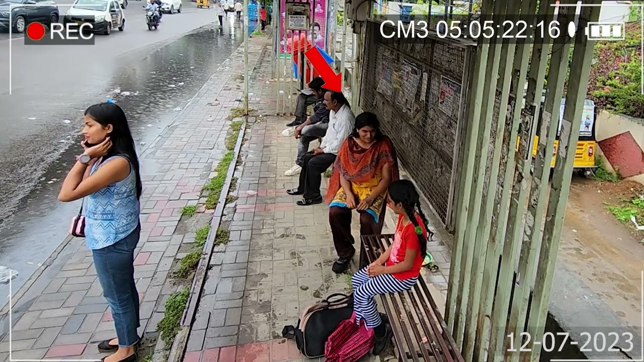 Wait For The Police Entry | Be Careful At Bus Stops | Don't believe Strangers | Public Awareness