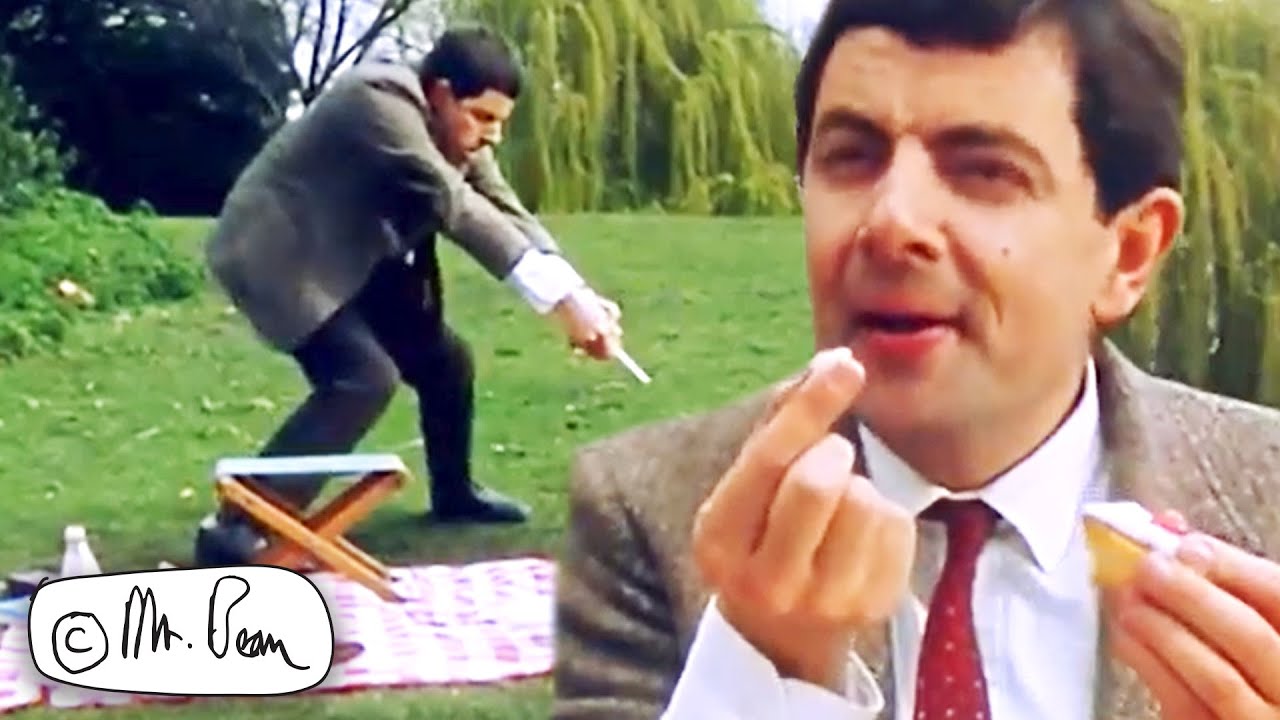 Picnic Day! | Mr Bean Funny Clips | Mr Bean Official