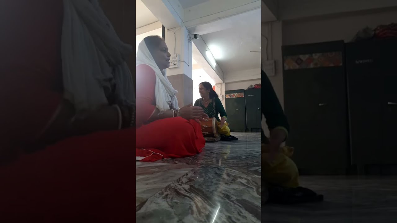 pushpanjali gupta is live # songs # Mandir Mein bhajan🙏💐#YNt #soccer #Yt #pushpanjaligupta 7369#Yet 