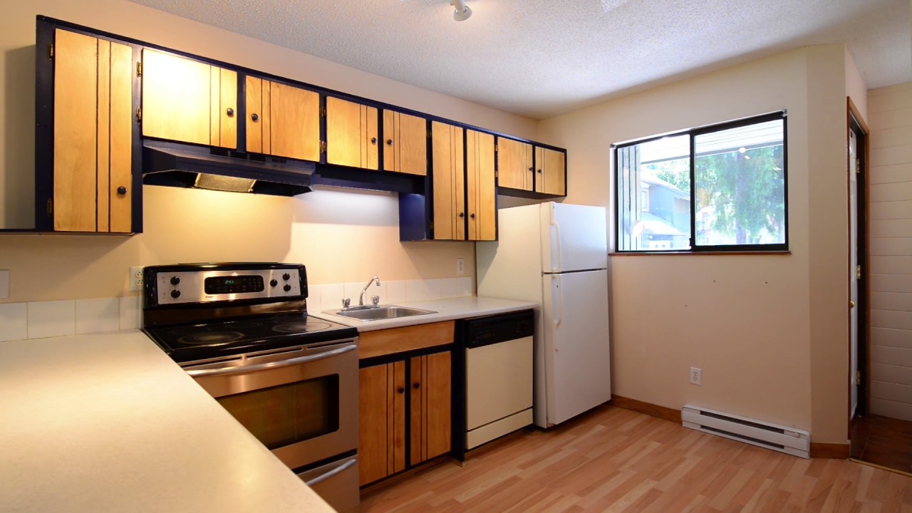 8-8072 Timber Lane