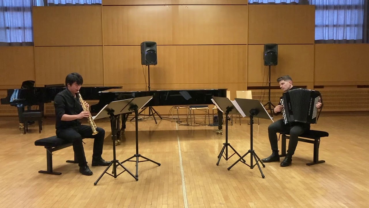 Schotti beam me up — Gerald Preinfalk (Soprano Saxophone&Accordion)