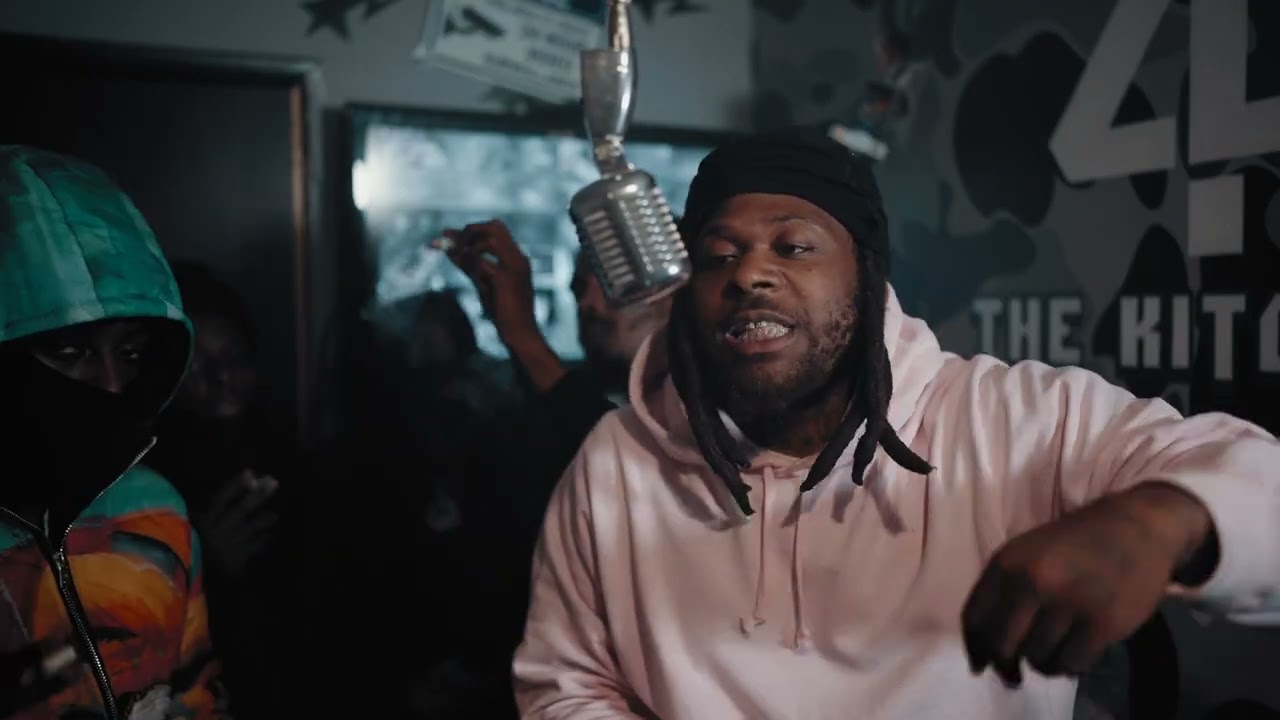 Big YSL In The Kitchen • Dragg King