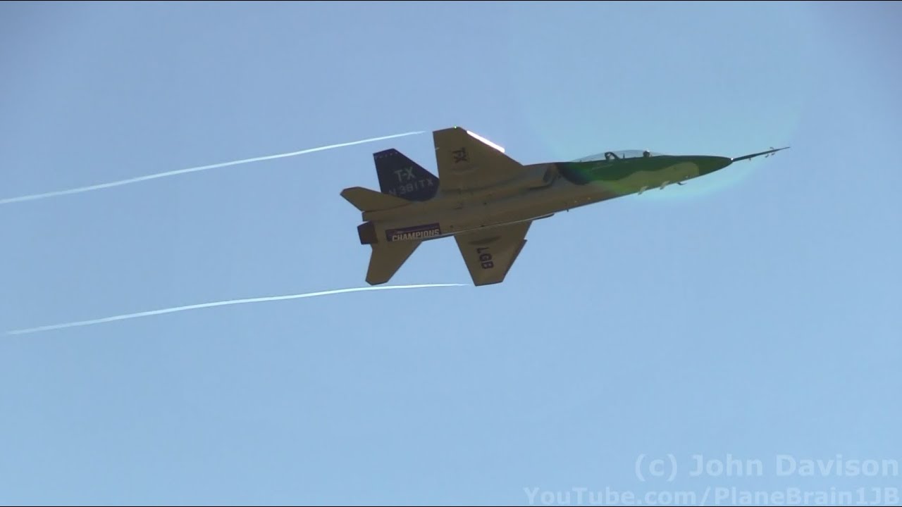 2019 Spirit of St.  Louis Air Show - Boeing T-X Trainer (T-7 Red Hawk)