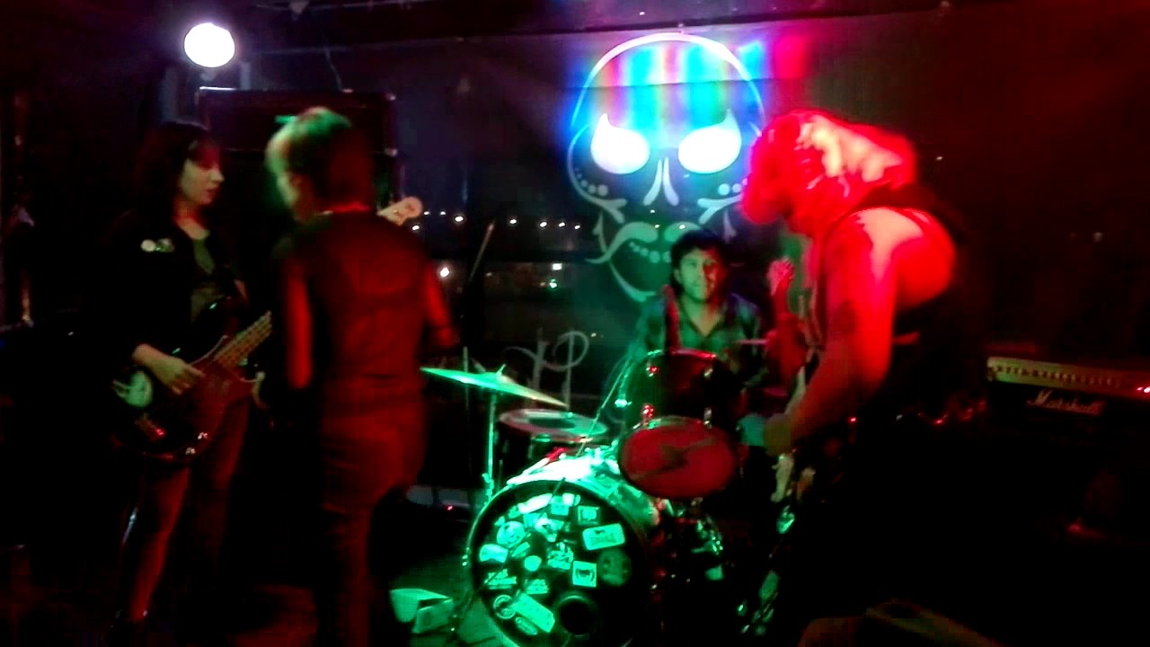 Ri&ntilde;a / Cover Crimen Impune Punk Medallo 2017