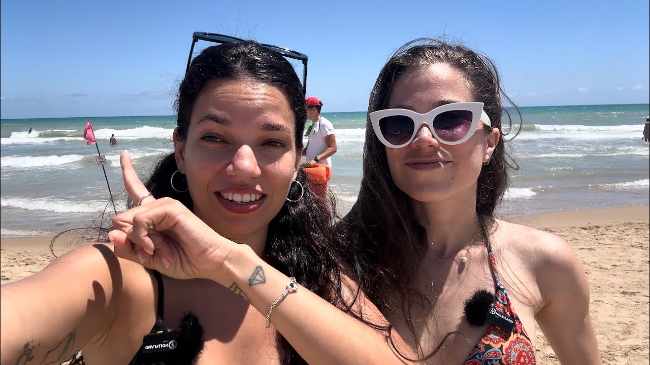 Hacer topless es normal aqui ! 😱🇪🇸 cuantas diferencias ​⁠@LauriGuez