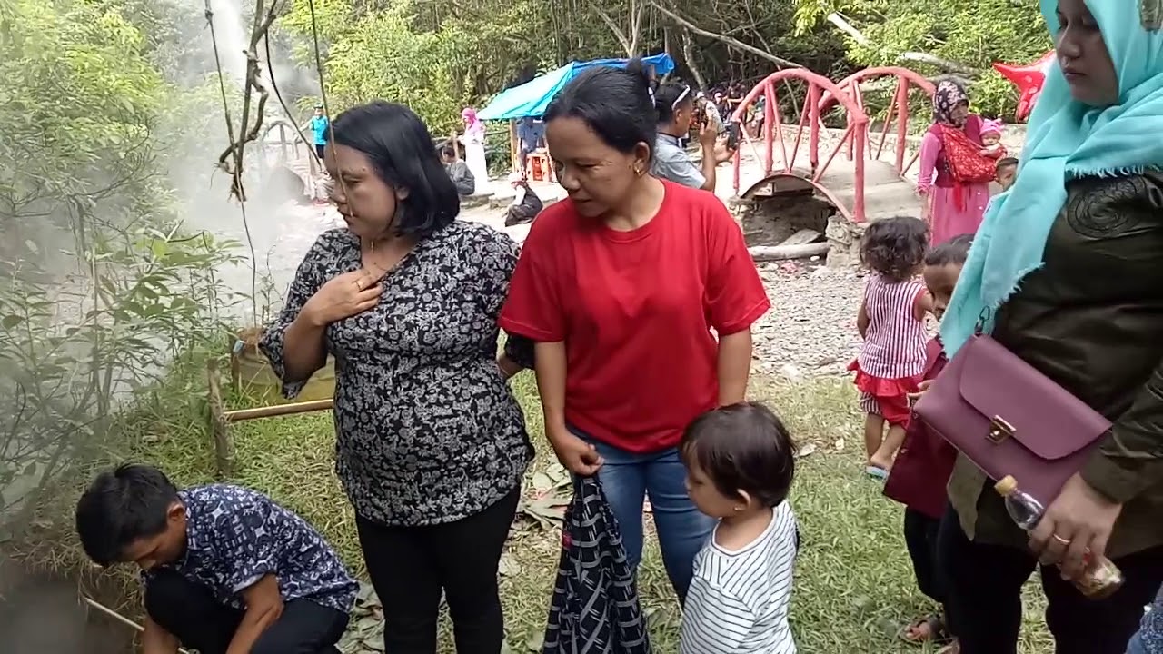 Air bumi MENDIDIH...