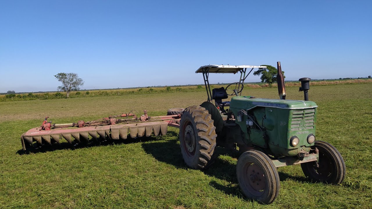 Le tocó desmalezar al chiquito pero poderoso 🔥 Deutz A-65