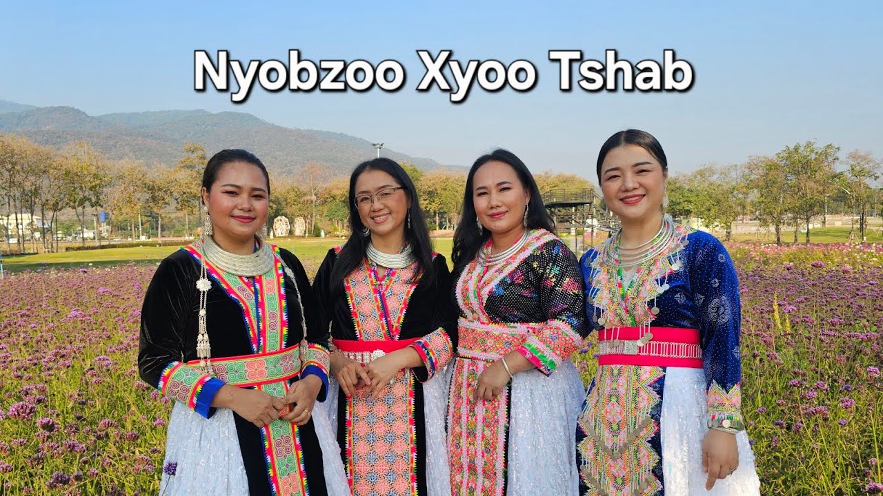 Nyobzoo Xyoo Tshab (N.Kx.Tsaav Ntxawg Muas)