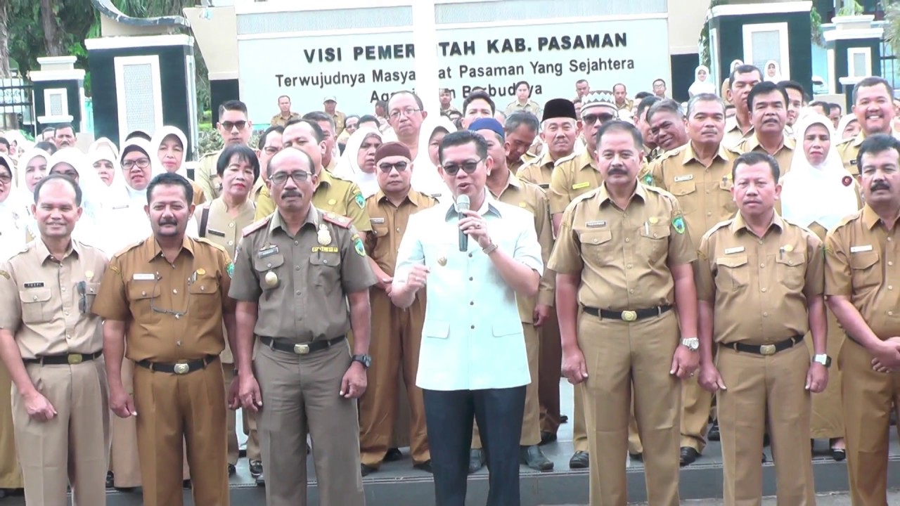 Dukungan pemerintah dan masyarakat pasaman terhadap yenti peserta kdi asal pasaman